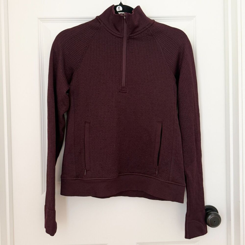 Women Lululemon Engineered Warmth Half-Zip Deep Burgundy Size 8 Athleisure